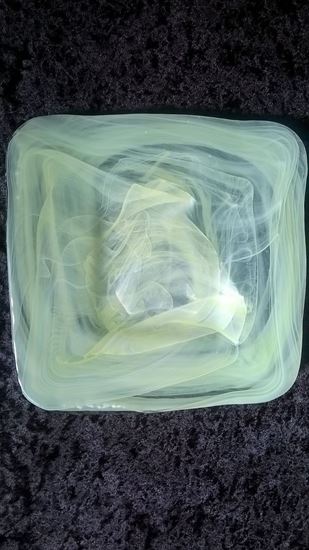 Picture of Glass Square Plate